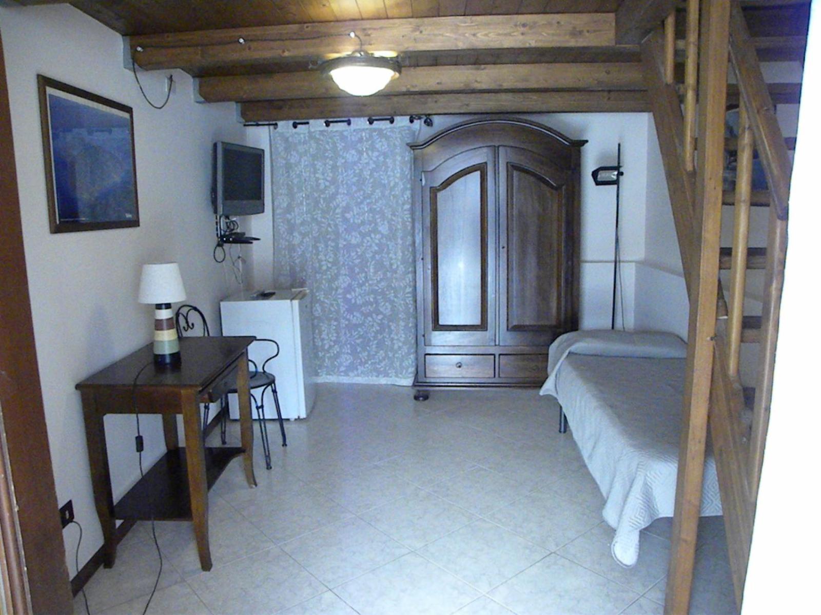 Case Vacanze Albamarina Lipari  Eksteriør billede