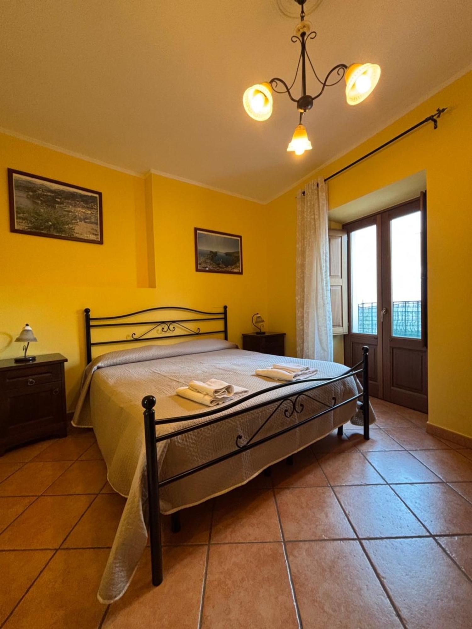 Case Vacanze Albamarina Lipari  Eksteriør billede
